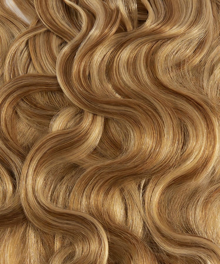 Classic Clip-ins Beach Wave / Medium Volume / 7 pieces M5.2/8.6 Caramel Bronde Highlights 60 cm